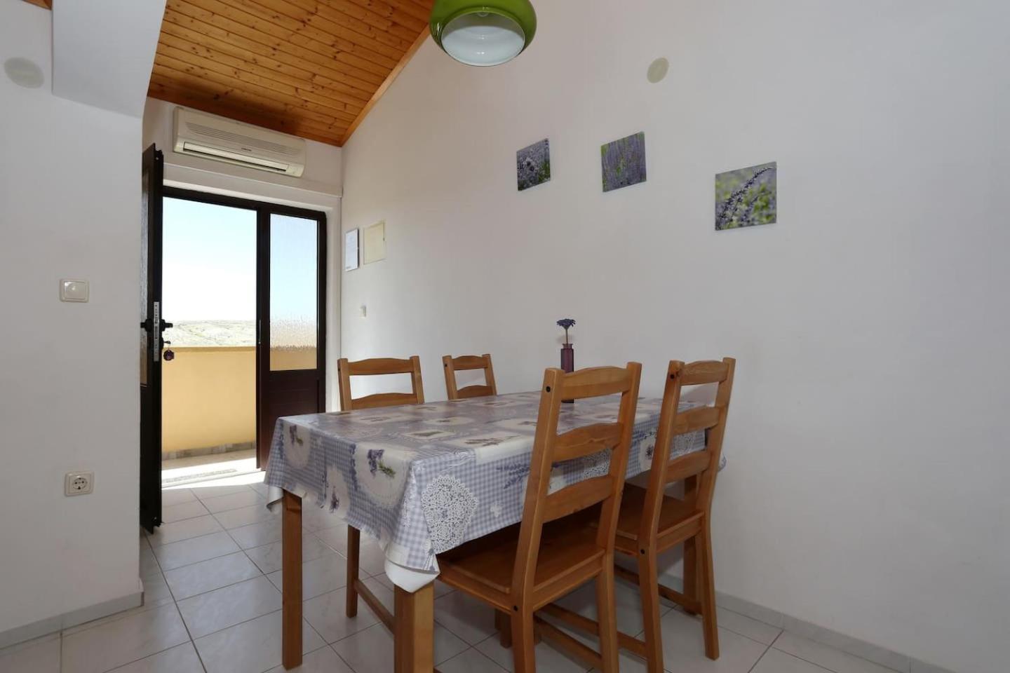 Little Heaven On Earth - Apartmani Martina Vlašići Buitenkant foto