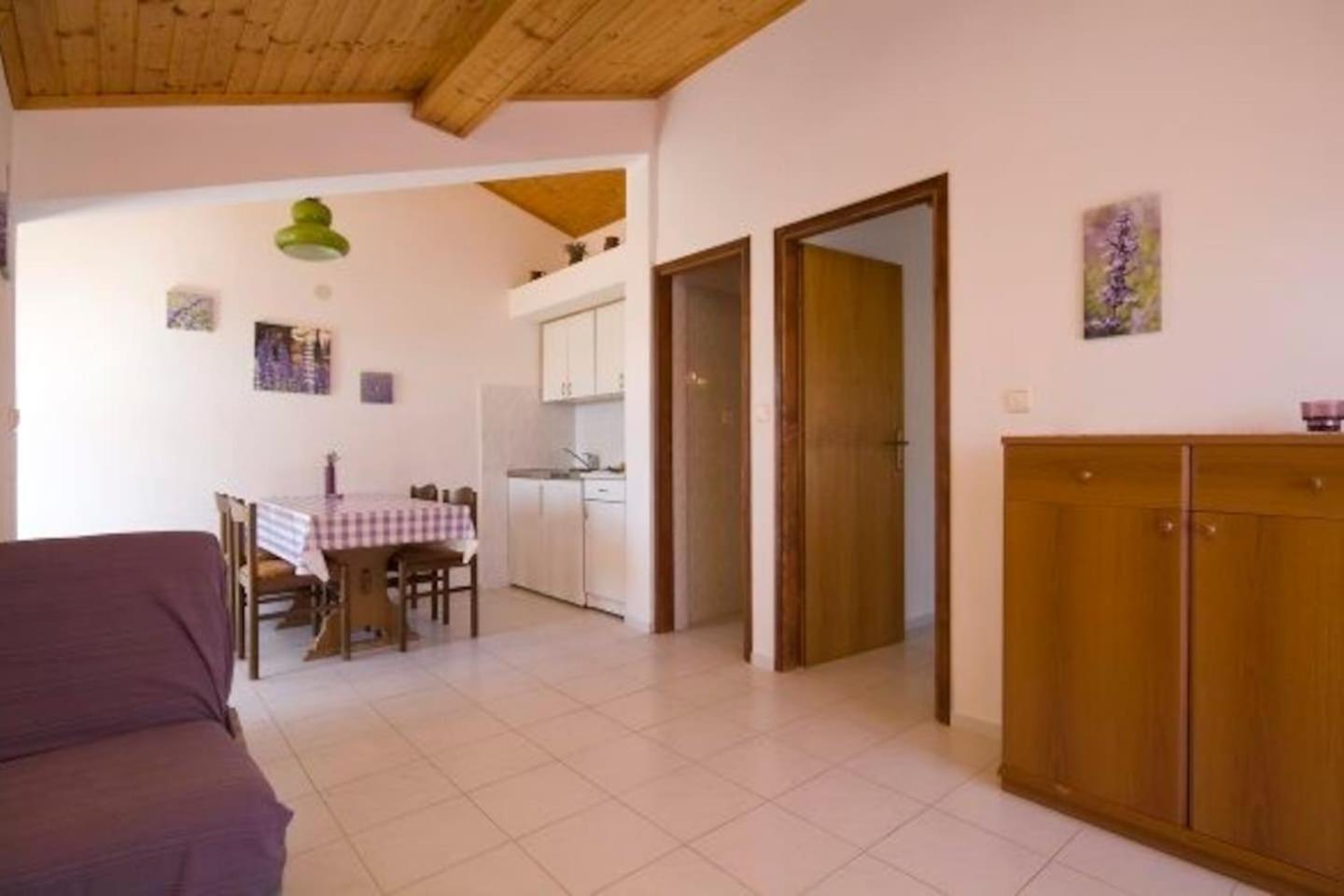 Little Heaven On Earth - Apartmani Martina Vlašići Buitenkant foto